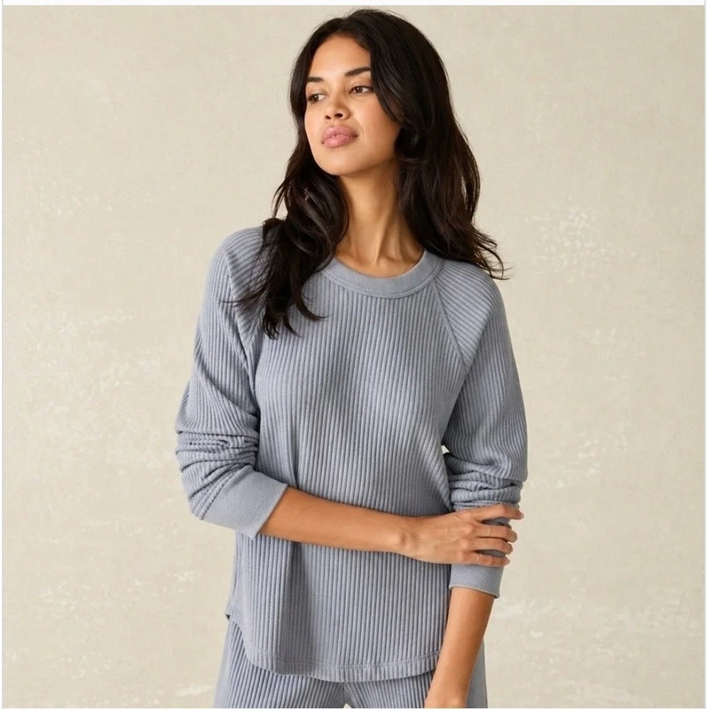 Faherty Legend Waffle Knit Crew in Tradewinds Blue Long Sleeve Top Size Small
